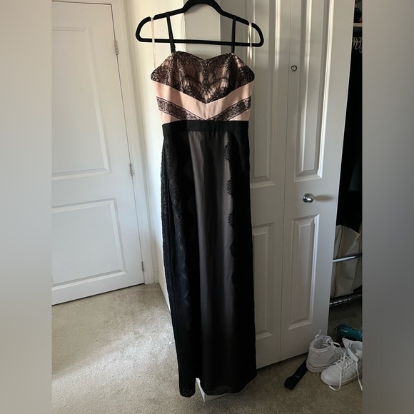 Ted Baker | Hanya Strapless Black Blush Lace Gown | Size US 6 - Picture 3 of 13